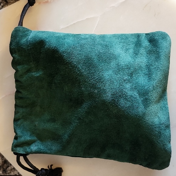 Glen Abbey Green Golf Ball Drawstring Bag - Picture 5 of 6